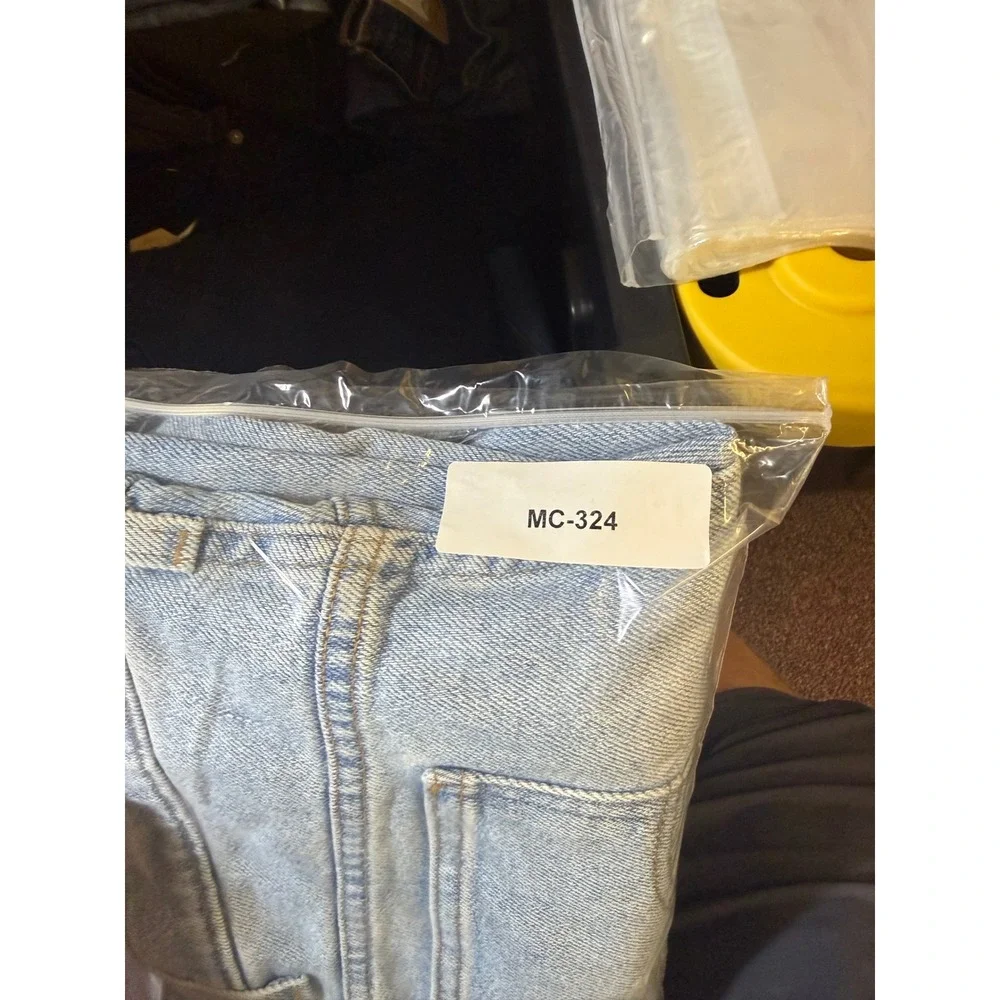 Levis Signature mobility keywords